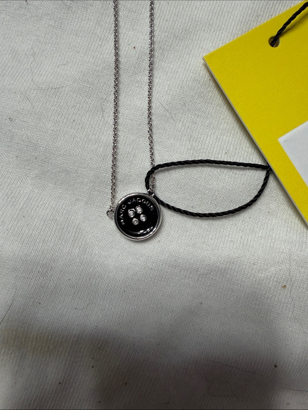 Marc Jacobs NWT Silver Tone Pendant Necklace, with box and dusty - Picture 3 of 5